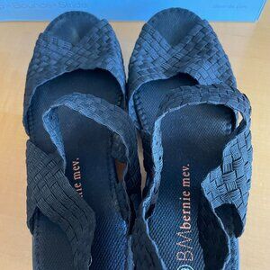 Bernie Mev black sandal, size 39